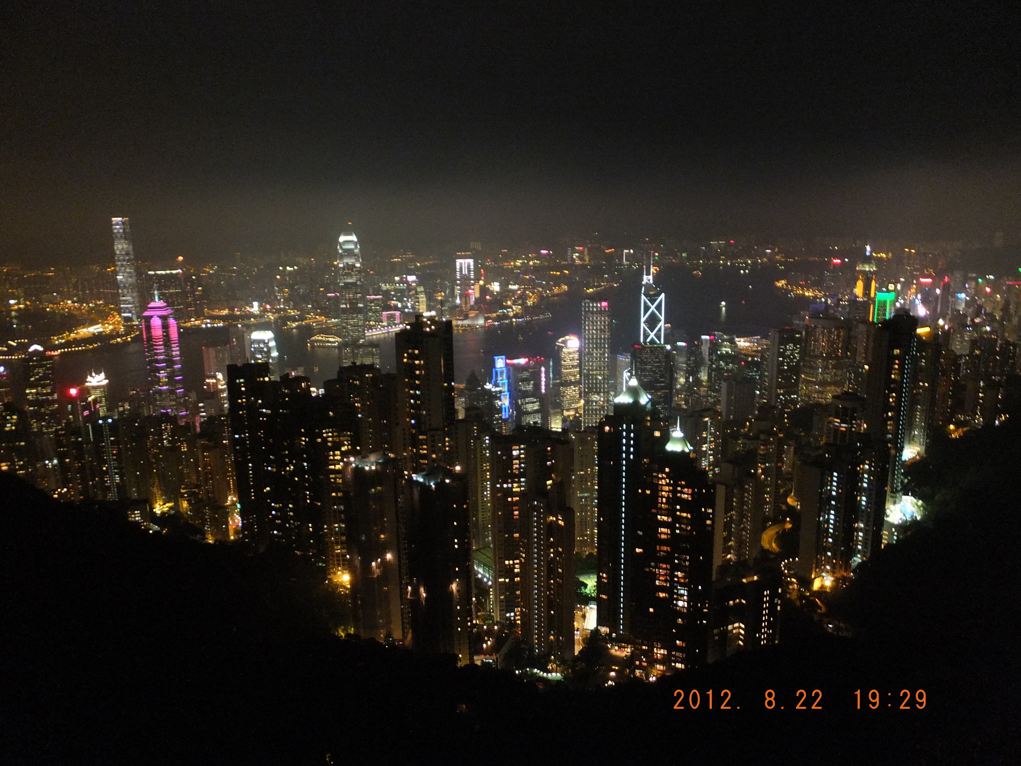 2012年8月于香港维多利亚