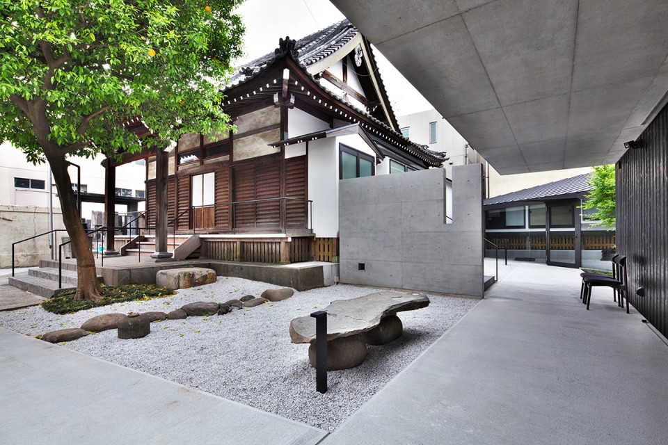 023-Tsunyuji-by-satoru-hirota-architects-960x640.jpg