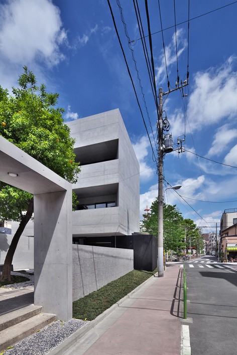 016-Tsunyuji-by-satoru-hirota-architects-472x708.jpg